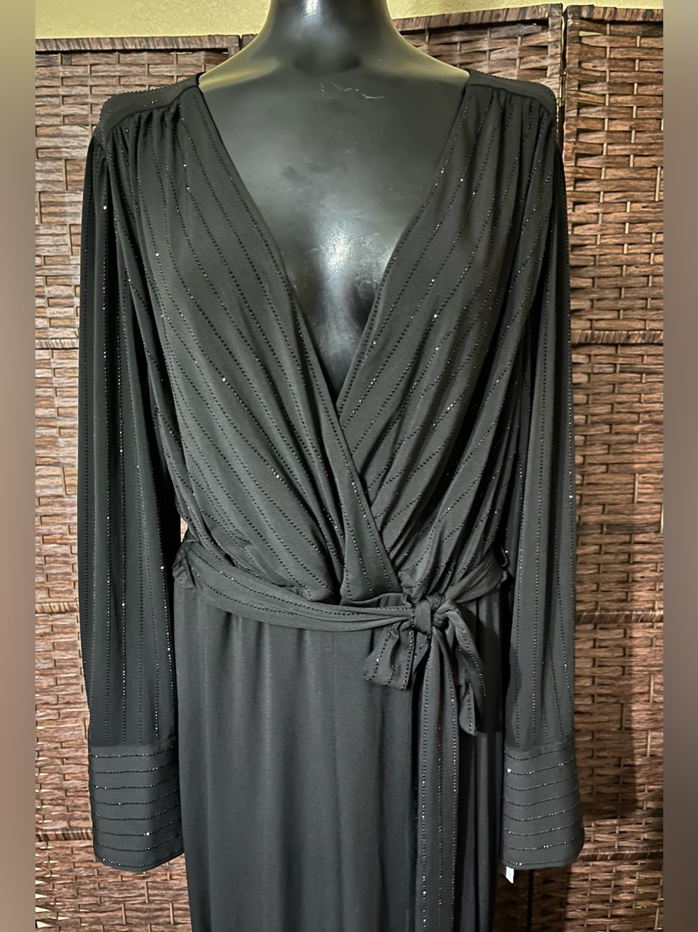 NEW DKNY Women’s Rhinestone-Striped Split-Leg Jumpsuit – Black – Size 18W - Picture 6 of 10